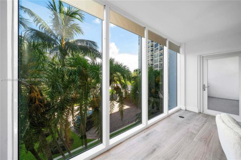 Apartamento en alquiler en Bal Harbour, Florida, 1 dormitorio, 83.24 m2 № 1348462 - foto 23