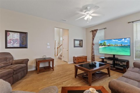 Touwnhouse à vendre à Tampa, Floride: 3 chambres, 206.89 m2 № 1313439 - photo 14