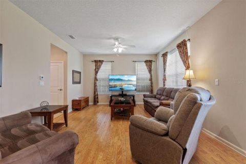 Touwnhouse à vendre à Tampa, Floride: 3 chambres, 206.89 m2 № 1313439 - photo 12