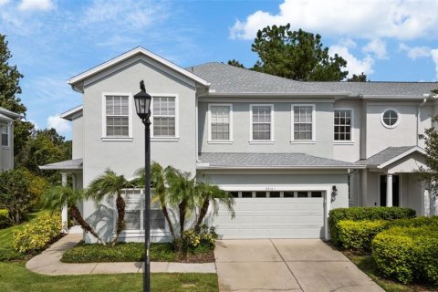 Townhouse in Tampa, Florida 3 bedrooms, 206.89 sq.m. № 1313439 - photo 1