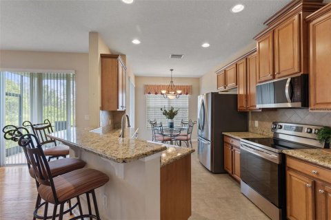 Townhouse in Tampa, Florida 3 bedrooms, 206.89 sq.m. № 1313439 - photo 18