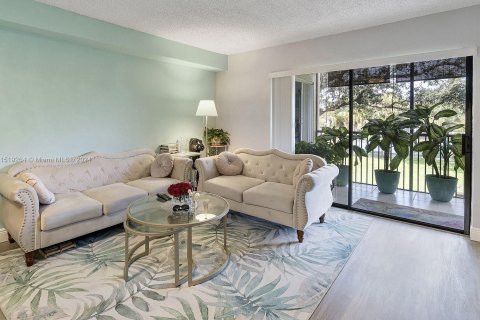Condominio en venta en Coral Springs, Florida, 3 dormitorios, 117.99 m2 № 963527 - foto 4