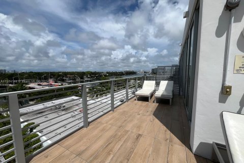 Condo in Miami Beach, Florida, 1 bedroom  № 1189387 - photo 14