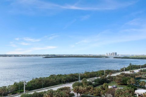 Condominio en venta en Riviera Beach, Florida, 2 dormitorios, 119.94 m2 № 945045 - foto 22