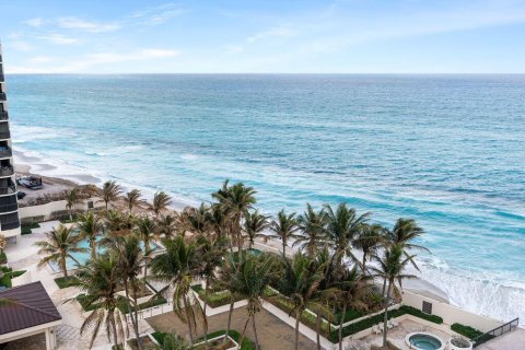 Condominio en venta en Riviera Beach, Florida, 2 dormitorios, 119.94 m2 № 945045 - foto 21