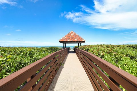 Condo in Hutchinson Island South, Florida, 3 bedrooms  № 1011901 - photo 12