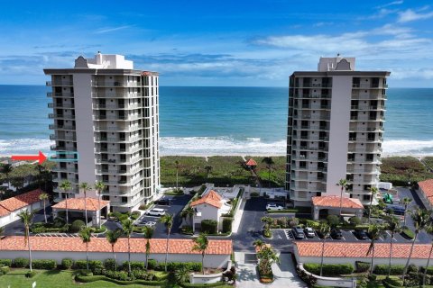 Condo in Hutchinson Island South, Florida, 3 bedrooms  № 1011901 - photo 28