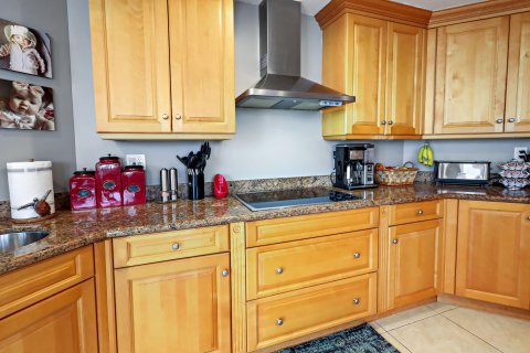 Condo in Hutchinson Island South, Florida, 3 bedrooms  № 1011901 - photo 21