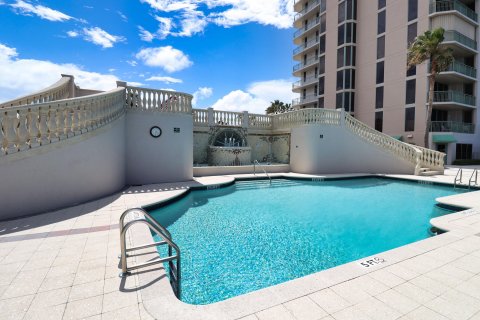 Condominio en venta en Hutchinson Island South, Florida, 3 dormitorios, 244.8 m2 № 1011901 - foto 13