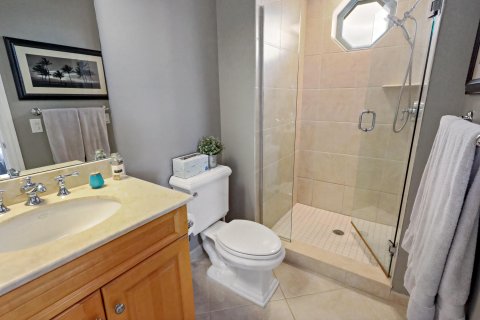 Condo in Hutchinson Island South, Florida, 3 bedrooms  № 1011901 - photo 17