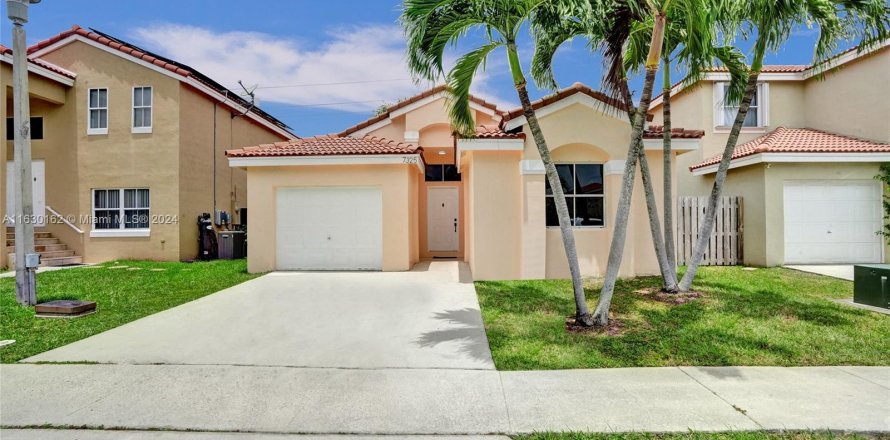 Casa en Margate, Florida 3 dormitorios, 121.14 m2 № 1290964