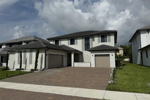 Casa en venta en Miramar, Florida, 4 dormitorios, 378.39 m2 № 1310040 - foto 1