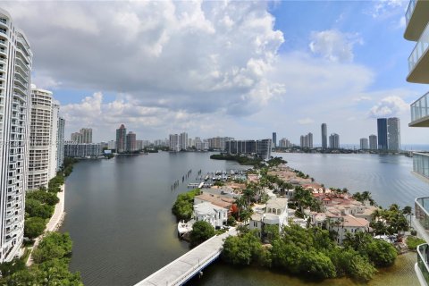 Condo in Aventura, Florida, 1 bedroom  № 1310041 - photo 28