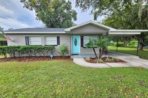 House in Lakeland, Florida 3 bedrooms, 84.54 sq.m. № 1391394 - photo 1