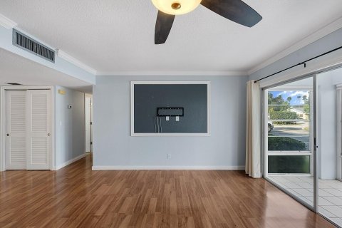 Copropriété à vendre à Vero Beach, Floride: 2 chambres, 92.9 m2 № 913865 - photo 21