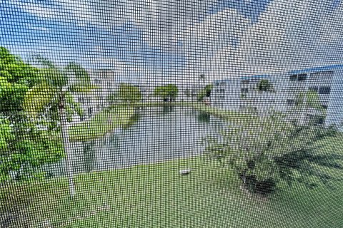 Copropriété à vendre à Dania Beach, Floride: 1 chambre, 78.97 m2 № 909525 - photo 1