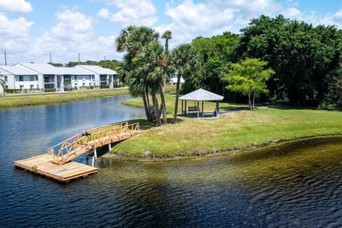 Copropriété à vendre à West Palm Beach, Floride: 2 chambres, 103.21 m2 № 913262 - photo 14