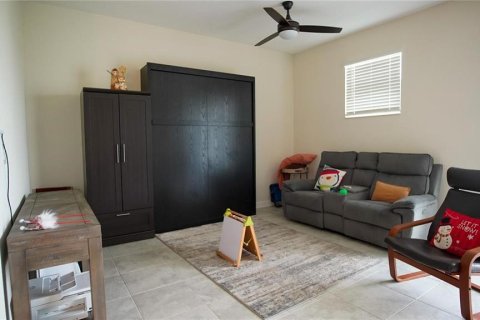 Townhouse in Kissimmee, Florida 3 bedrooms, 166.95 sq.m. № 1298857 - photo 23