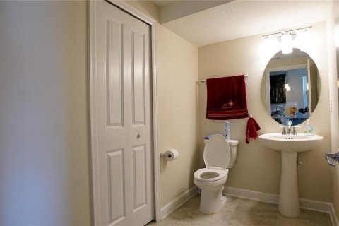 Townhouse in Kissimmee, Florida 3 bedrooms, 166.95 sq.m. № 1298857 - photo 7