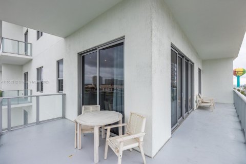 Condominio en venta en Hollywood, Florida, 3 dormitorios, 125.6 m2 № 1394754 - foto 27