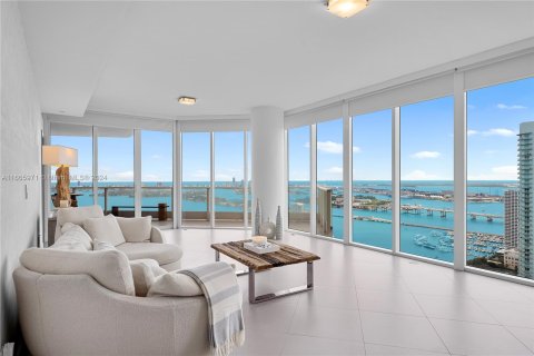 Condominio en venta en Miami, Florida, 3 dormitorios, 204.48 m2 № 1379089 - foto 19