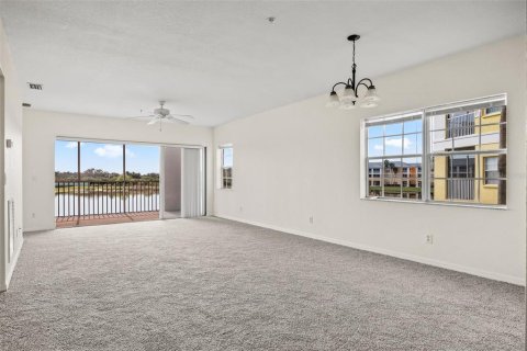 Copropriété à vendre à Punta Gorda, Floride: 3 chambres, 120.12 m2 № 1006061 - photo 3