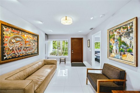 Casa en venta en Coral Gables, Florida, 3 dormitorios, 168.15 m2 № 1309553 - foto 3