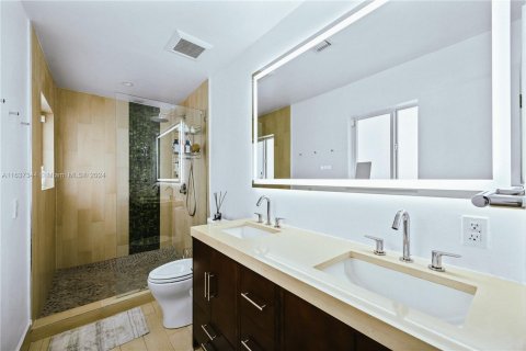 Casa en venta en Coral Gables, Florida, 3 dormitorios, 168.15 m2 № 1309553 - foto 20