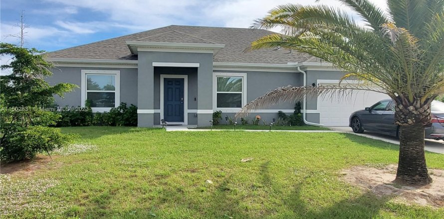 House in Port St. Lucie, Florida 4 bedrooms, 189.52 sq.m. № 911556