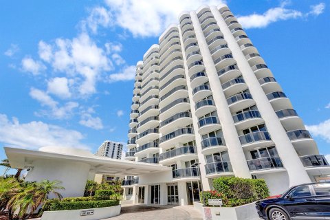 Condominio en venta en Boca Raton, Florida, 3 dormitorios, 234.39 m2 № 1175159 - foto 2