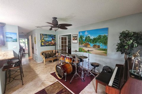 Villa ou maison à vendre à Apopka, Floride: 3 chambres, 156.08 m2 № 1342658 - photo 6