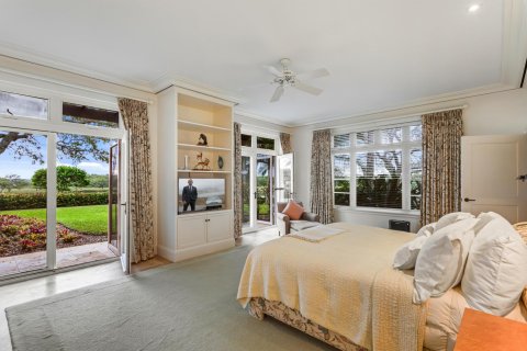 House in Vero Beach, Florida 4 bedrooms, 641.49 sq.m. № 1014268 - photo 8