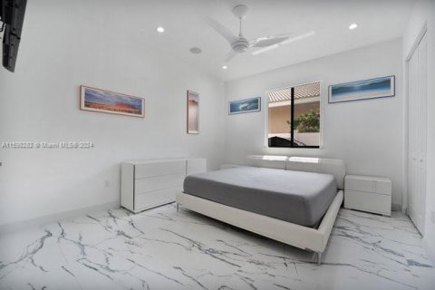 Casa en venta en Dania Beach, Florida, 3 dormitorios, 210.05 m2 № 1215730 - foto 26