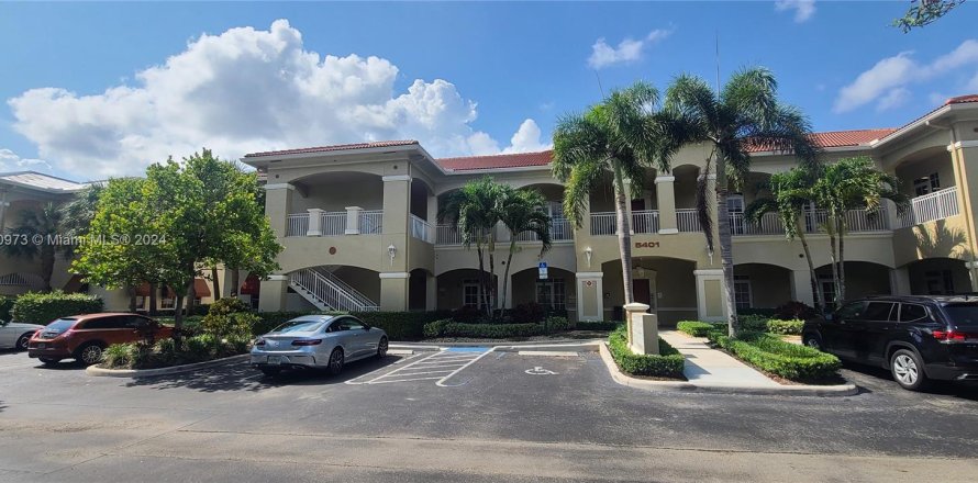 Immobilier commercial à Coral Springs, Floride № 1215848