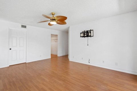 Condo in Delray Beach, Florida, 3 bedrooms  № 1172931 - photo 11