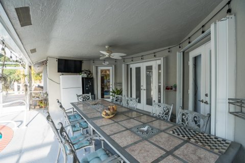 Casa en venta en West Palm Beach, Florida, 3 dormitorios, 210.8 m2 № 1172885 - foto 11