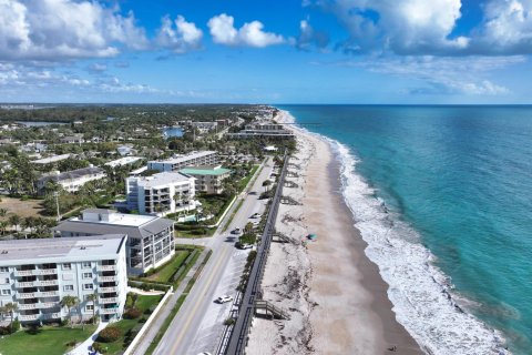 Copropriété à vendre à Vero Beach, Floride: 2 chambres, 185.99 m2 № 1172217 - photo 17