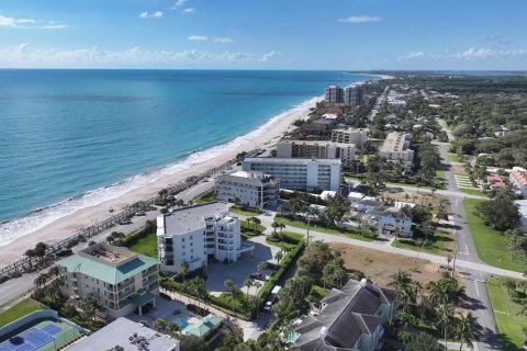 Condominio en venta en Vero Beach, Florida, 2 dormitorios, 185.99 m2 № 1172217 - foto 24