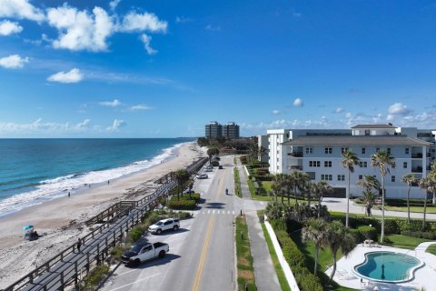 Condominio en venta en Vero Beach, Florida, 2 dormitorios, 185.99 m2 № 1172217 - foto 19