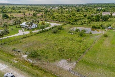 Land in Okeechobee, Florida № 1005213 - photo 3