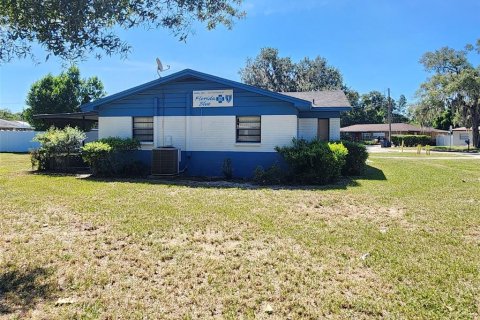 Commercial property in Brandon, Florida 185.9 sq.m. № 663767 - photo 23