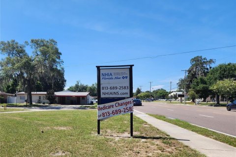 Commercial property in Brandon, Florida 185.9 sq.m. № 663767 - photo 26