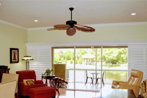 Townhouse in Madeira Beach, Florida 2 bedrooms, 141.58 sq.m. № 1359600 - photo 11