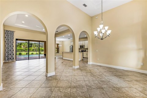 Villa ou maison à vendre à Fort Myers, Floride: 3 chambres, 225.75 m2 № 879630 - photo 10