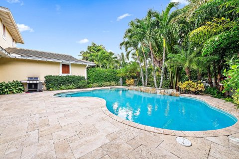 House in Jupiter, Florida 5 bedrooms, 320.79 sq.m. № 922459 - photo 7