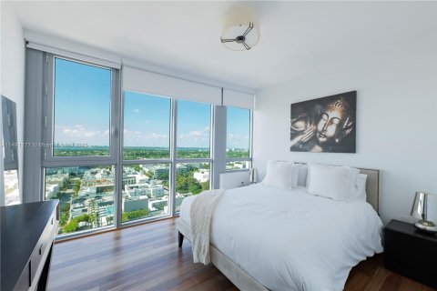 Condo in Miami Beach, Florida, 2 bedrooms  № 858158 - photo 18