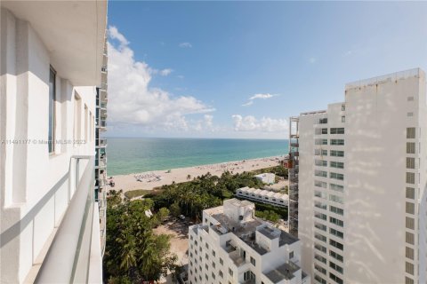 Condo in Miami Beach, Florida, 2 bedrooms  № 858158 - photo 4