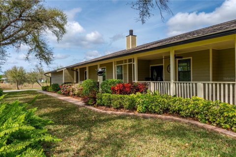 House in Punta Gorda, Florida 5 bedrooms, 253.53 sq.m. № 1082065 - photo 9