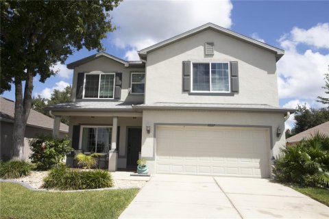 House in Land O' Lakes, Florida 4 bedrooms, 202.53 sq.m. № 1353100 - photo 3