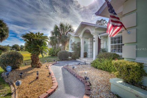 Casa en venta en Silver Springs Shores, Florida, 4 dormitorios, 342.16 m2 № 1353062 - foto 28